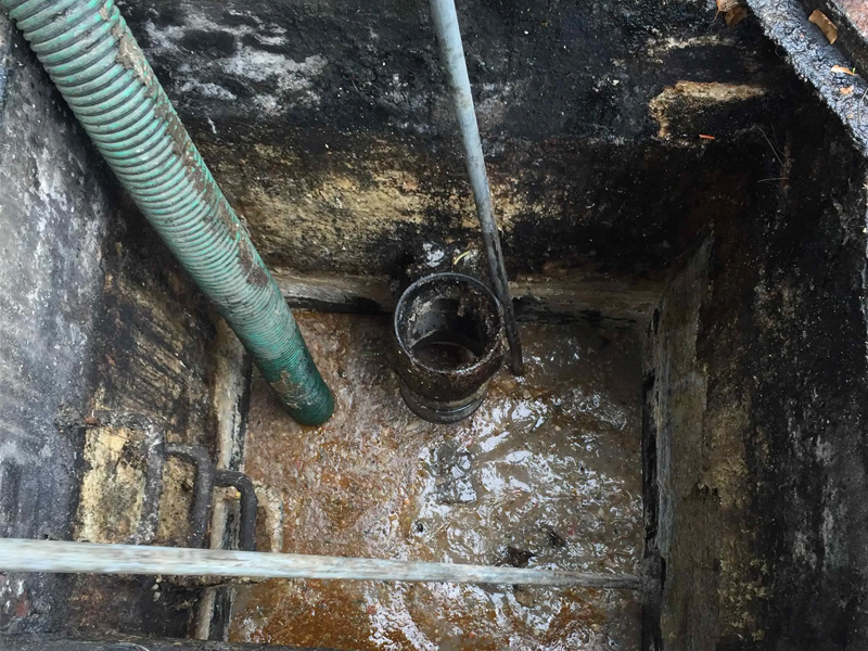 富贵山隔油池清理